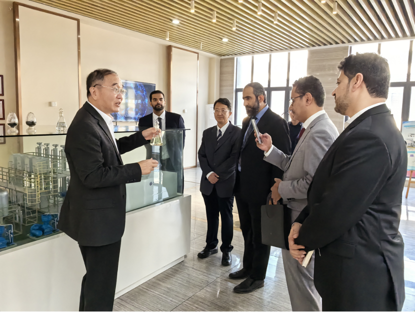 阿曼苏丹国氢能公司总经理Abdulaziz Al Shidhani 等一行来访澳门新莆京游戏大厅